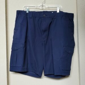 Tommy Bahama Blue Cargo Shorts Tailored Fit.  Size 2XL